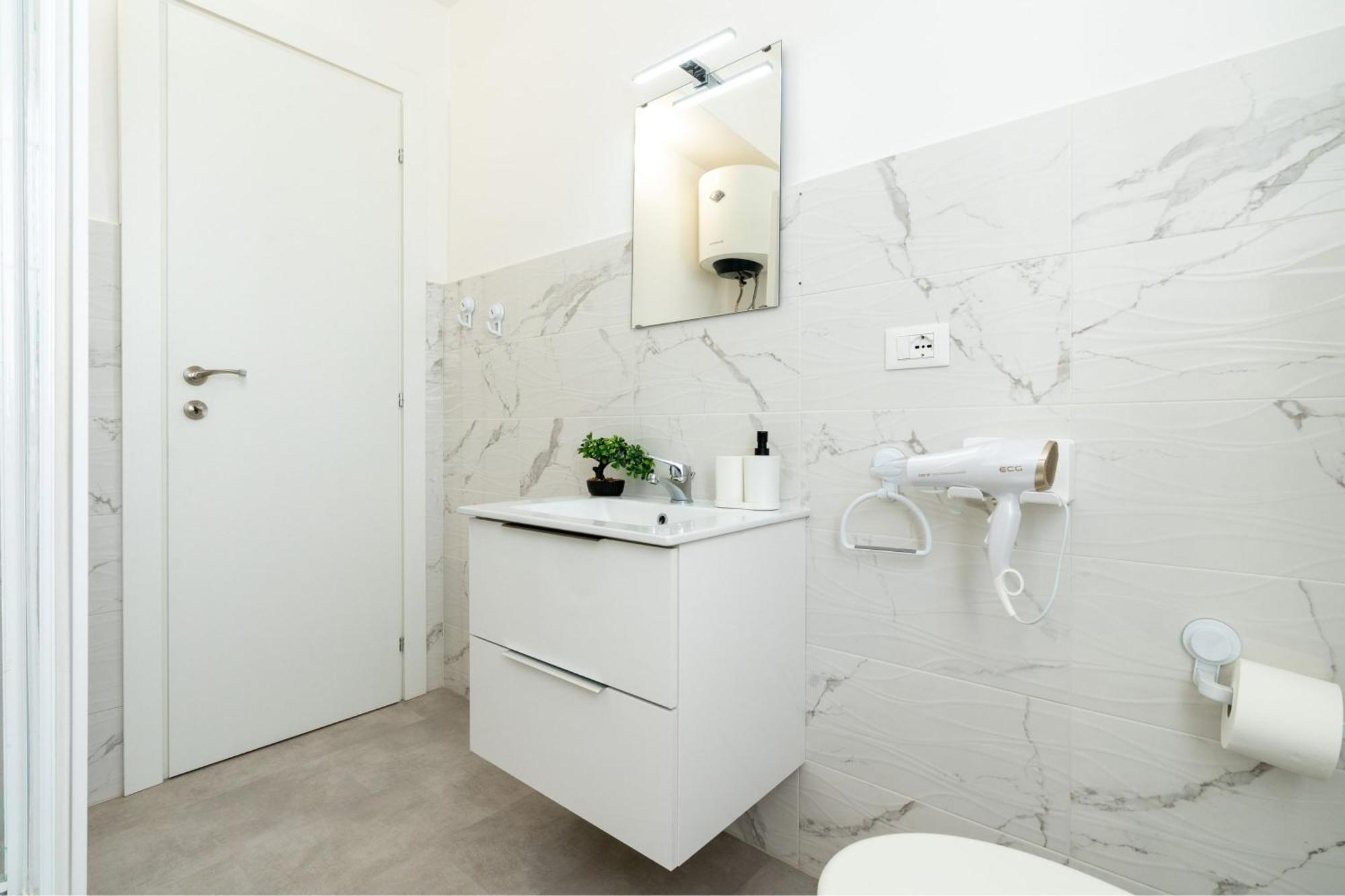 Domvs Tibvrtina - Solarium Zone, Apartment Rome